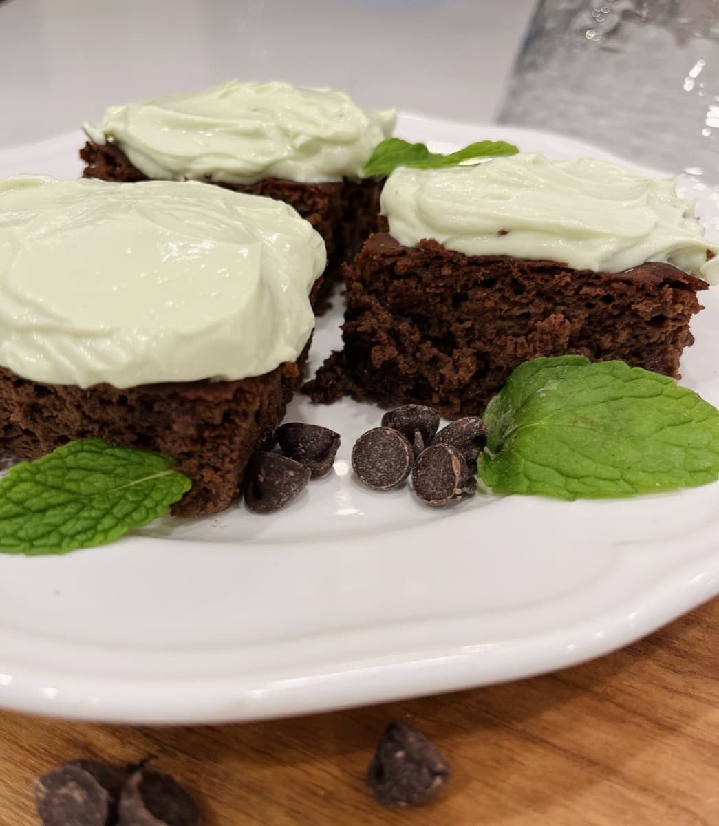 Mint Chocolate Protein Brownies