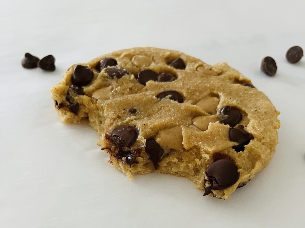 Single Serve- Peanut Butter Chocolate Chip Protein Cookie